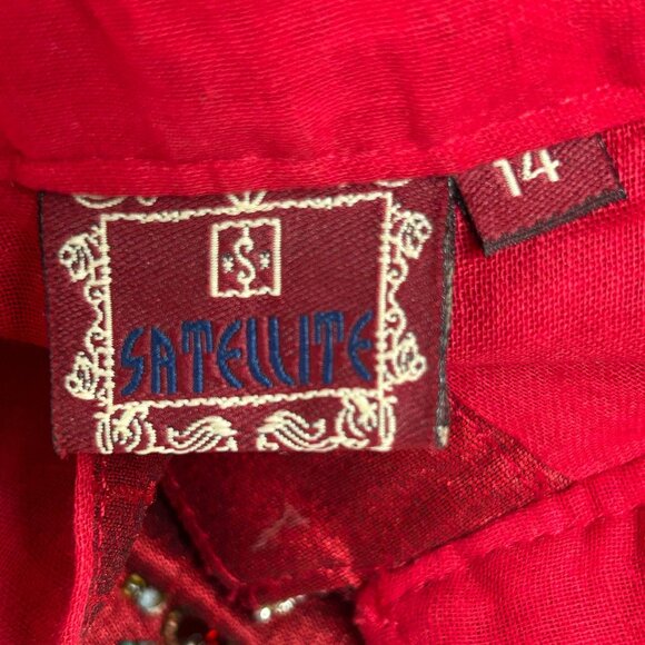 Vintage Satellite Mens Red Embellished Long Kurta Size 14 Long Sleeve Pockets - Picture 3 of 14